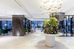 Lobbyn eller receptionsområdet på فندق رويال دايموند الطائف