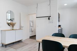 Kuchyň nebo kuchyňský kout v ubytování BRIGHT Hildesheim Angoulemeplatz