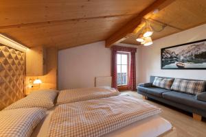 Posteľ alebo postele v izbe v ubytovaní Scheibenwald Hütte + 26 fotografií