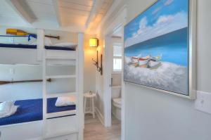 Ένα ή περισσότερα κρεβάτια σε δωμάτιο στο Hazel +57 φωτογραφίες