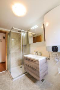 Koupelna v ubytování Bellevue Molet apartments Koper