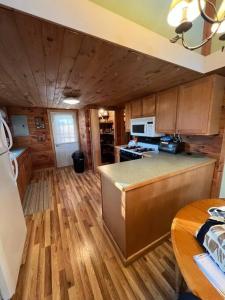 Η κουζίνα ή μικρή κουζίνα στο Country Cottage