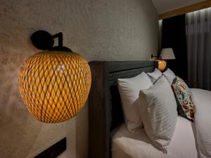 Postel nebo postele na pokoji v ubytování S-Cape Hotel Fethiye