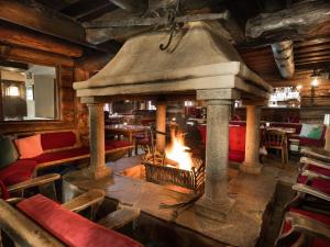 Posezení v ubytování MONDI Bellevue Alm Gastein