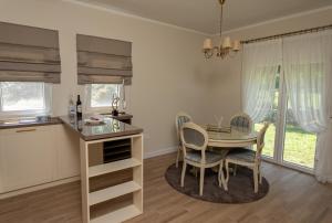 Photo de la galerie de l'établissement Country Homes Dujeva, à Rijeka Crnojevića