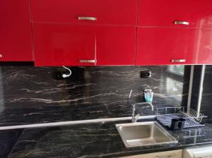 A bathroom at Apartment Nedyalkov