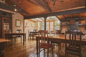Un restaurant sau alt loc unde se poate mânca la The Danseys Pass Hotel