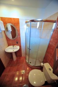 Koupelna v ubytování Ifigenia Hotel