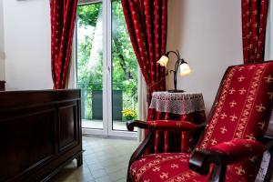 A seating area at La Quercia Antica B&B