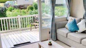 Gallery image of Stunning Heacham Sunset lodge pets go free linen included in Hunstanton