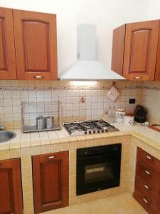 Η κουζίνα ή μικρή κουζίνα στο A Casa di Carlo