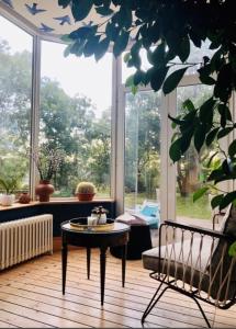 En have udenfor Villa « LA CHARMANTE » + 6 billeder