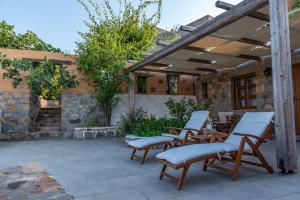 Patio nebo venkovní prostory v ubytování Blue Vista Patmos pool studio