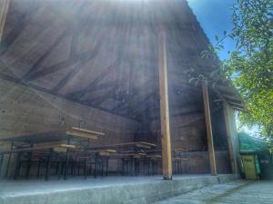 Fotografie z fotogalerie ubytování Raven Comstar v destinaci Corbu