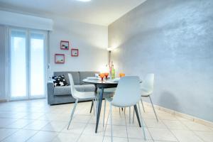 Posezení v ubytování CaseOspitali - Casa Valza, bilocale in contesto di corte per 4