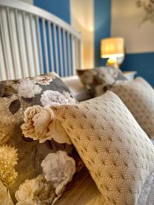 เตียงในห้องที่ Lagoon Secret Venice +34 ภาพ