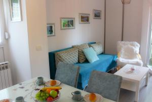 Posedenie v ubytovaní Emerald Luxury Apartments