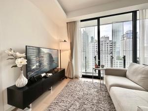 Posezení v ubytování Sukhumvit 11#Luxury#Pool#Gym#BTS Nana&MRT Sukhumvit#1BR#Max2ppl