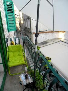 Балкон или терраса в Apartman Bella,ŠIBENIK,Croatia