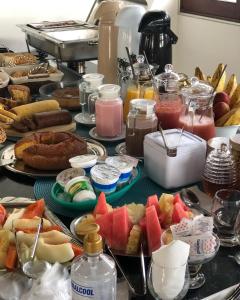 Možnosti zajtrka za goste nastanitve Pousada La Riviera