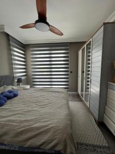 Postel nebo postele na pokoji v ubytování Seaside Calis