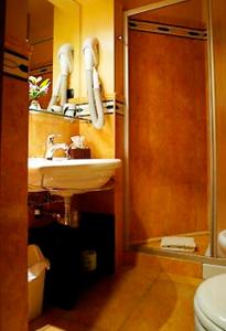 a bathroom with a sink and a toilet at Locanda A Cà Du Gigante in Monterosso al Mare