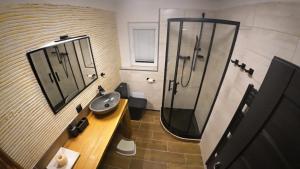 A bathroom at Apartmán Andrea