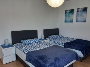 Postel nebo postele na pokoji v ubytování Apartment Artemis Vis