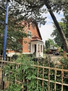 Budova, v ktorej sa apartmán nachádza