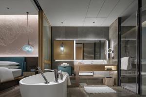Koupelna v ubytování Qinhuangdao Marriott Resort