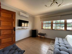 Μια τηλεόραση ή/και κέντρο ψυχαγωγίας στο Pousada dos Sonhos - MP