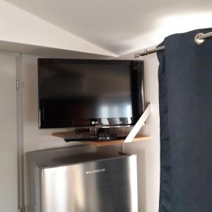 Kuchyň nebo kuchyňský kout v ubytování Mobile-home dans camping 4 étoiles