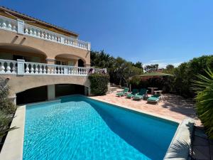 Photo de la galerie de l'établissement Les belles vacances, à La Cadière-dʼAzur 29 autres photos