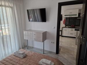 Kuchyň nebo kuchyňský kout v ubytování Christakis Luxury Apartment