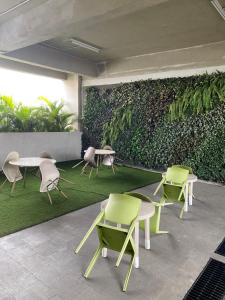 En have udenfor RoomQu at Apartment Tree Park