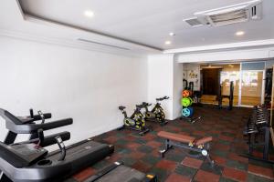 Fitness centrum a/nebo fitness zařízení v ubytování FORE RESORT & SPA
