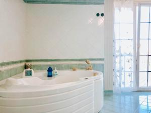 A bathroom at Alexander's Home