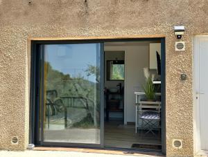 Fotografie z fotogalerie ubytování Studio Collobrières Vue sur village v destinaci Collobrières