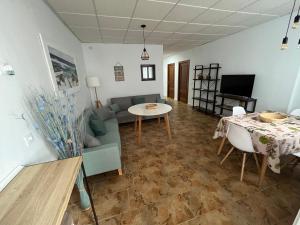 TV a/nebo společenská místnost v ubytování VILLA RANGEL VIP + 24 fotografií