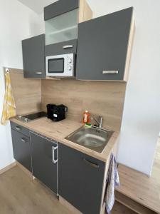 Köök või kööginurk majutusasutuses Haus zum Glück