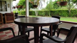 Galería fotográfica de Finca Hotel El SAMAN de alto bonito en Montenegro