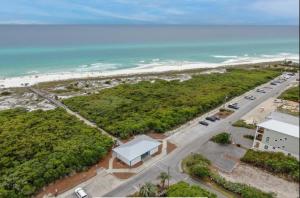 an aerial view of the beach and the ocean at Beautiful 4 bedroom near Rosemary Beach! in Inlet Beach