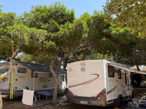 兰佩杜萨Villaggio La Roccia camping的相册照片