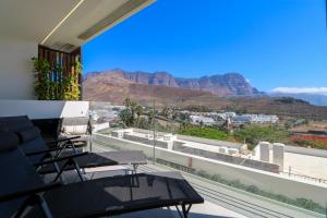 En generel udsigt til bjerge eller udsigt til bjerge taget fra lejligheden