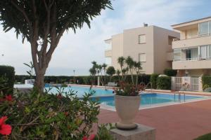 Bazén v ubytování Apartamento Cala Montero I nebo v jeho okolí + 1 fotografie