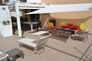 A seating area at Il Terrazzo 40 metri dal mare