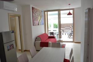 A seating area at Il Terrazzo 40 metri dal mare