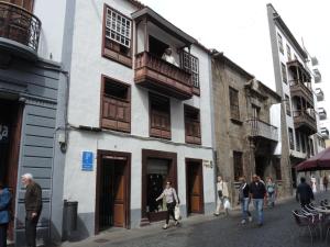 Naktsmītnes Pension La Cubana pilsētā Santakrusa de la Palma fotogalerijas attēls