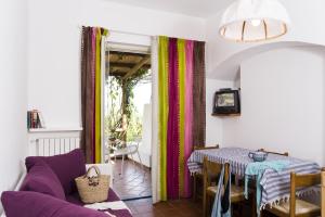 Posezení v ubytování Appartamenti Le Pleiadi - Succhivo d'Ischia + 22 fotografií