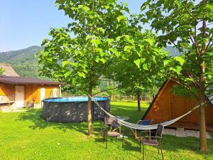 Příroda nedaleko luxury tent